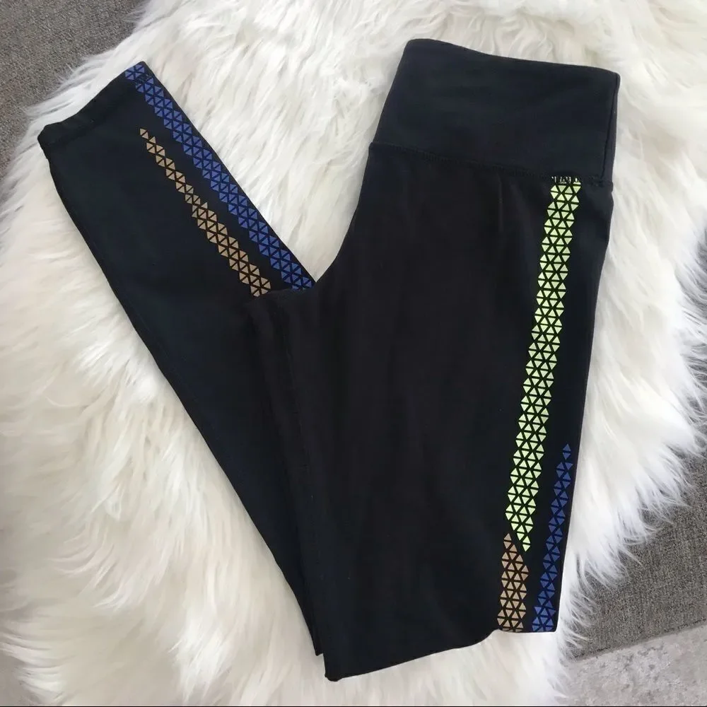 Kyodan leggings with colorful leg details, size S